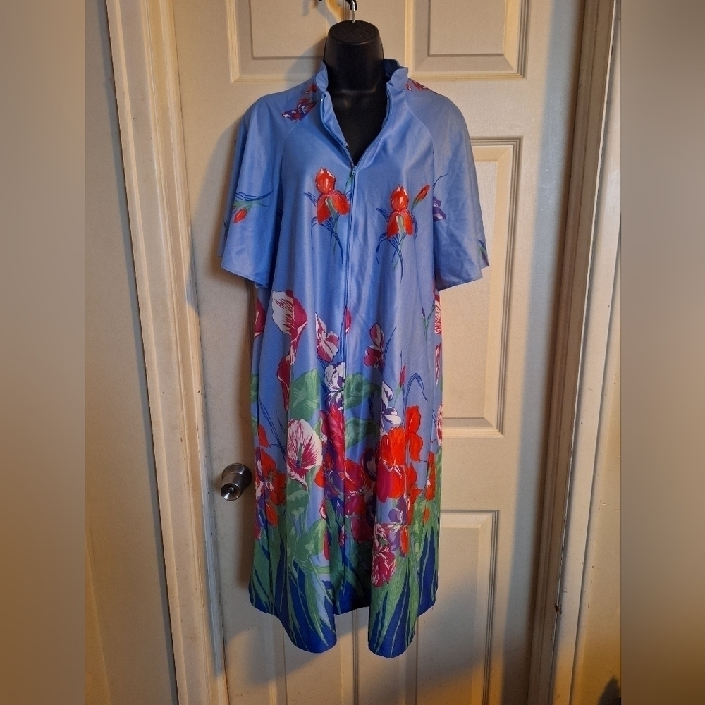 New York New York 3/4 zip Muumuu one pocket
